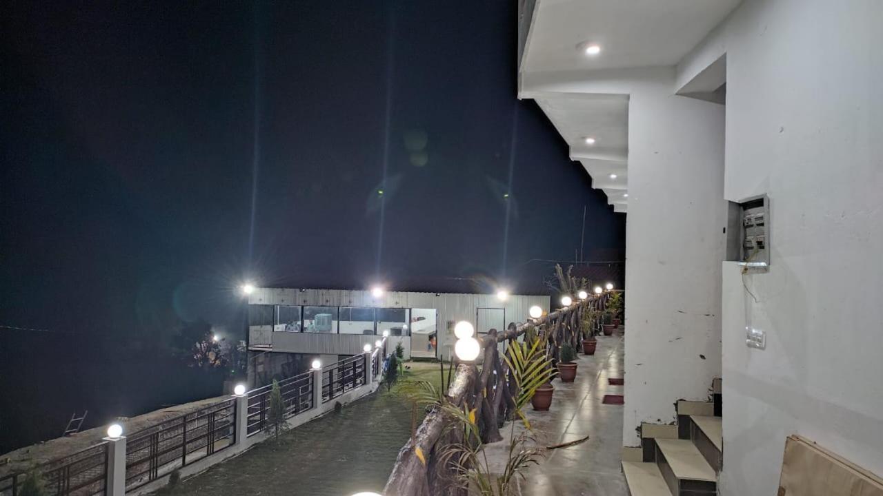 Sparkle Hotel Nanda Rishīkesh Εξωτερικό φωτογραφία