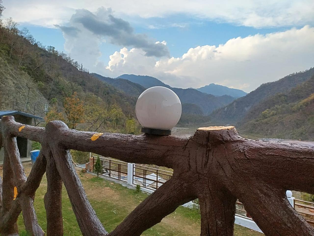 Sparkle Hotel Nanda Rishīkesh Εξωτερικό φωτογραφία